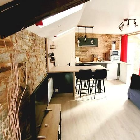 Appartement De Charme - Centre Ville Шатобріан Екстер'єр фото